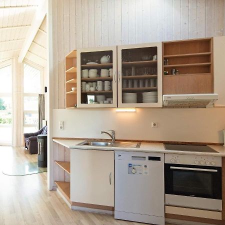12 Person Holiday Home In Grömitz Exteriör bild